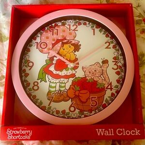 Strawberry Shortcake Wall Clock